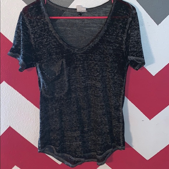 Grey V-Neck - Picture 2 of 6